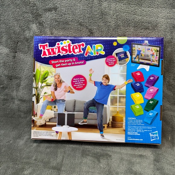 Twister Air Game Hasbro Family Party Fun For All‎ Ages - Picture 3 of 10